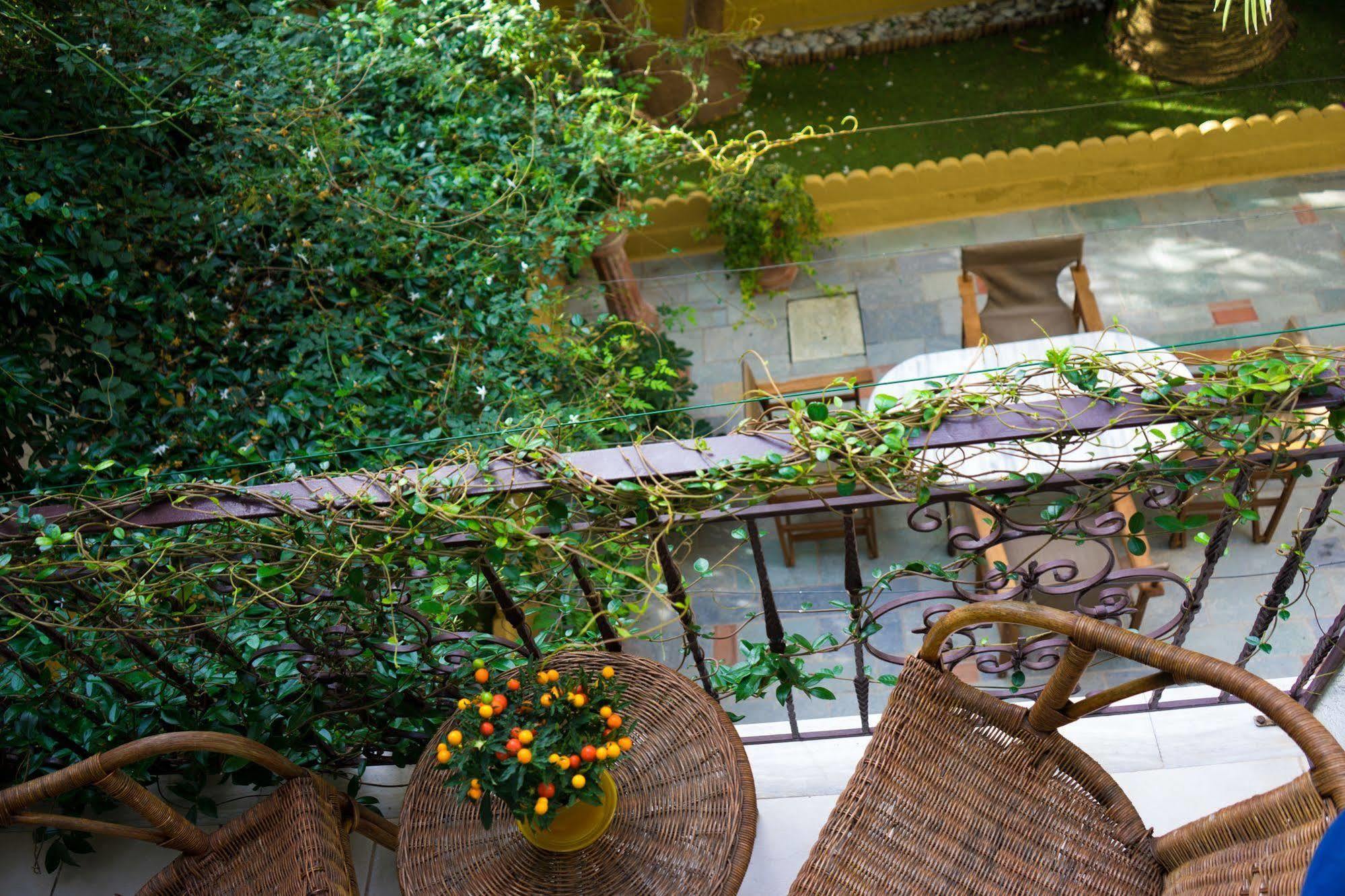 Hotel Kostis Skiathos Town Exterior photo
